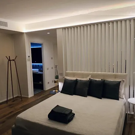 Lägenhet Residenze Simari Luxury